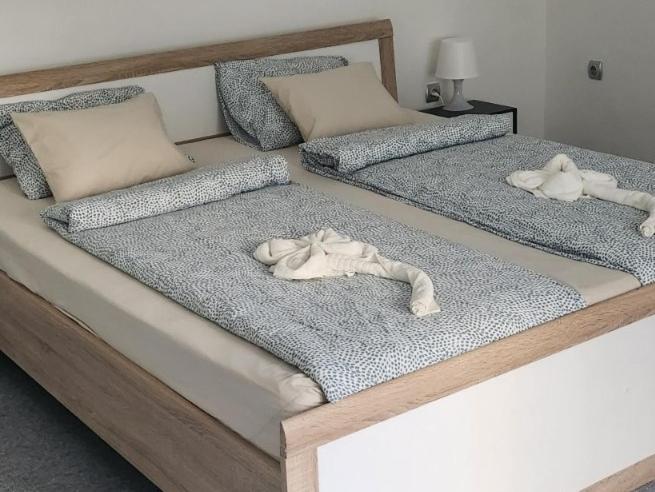 Rom Apartman บูดาเปสต์ ภายนอก รูปภาพ